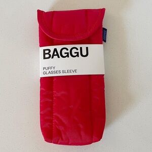 Baggu red glasses sleeve